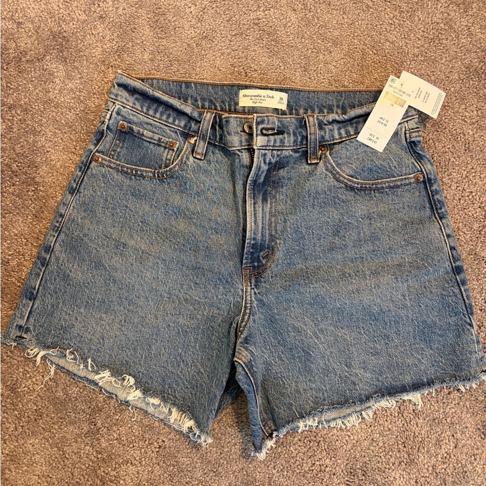 Abercrombie Dad Short High Rise